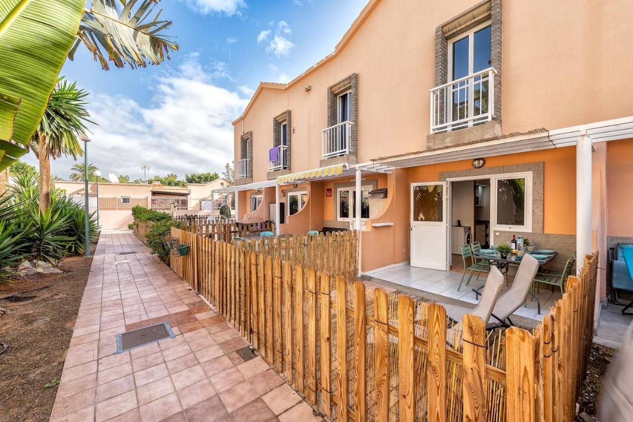 Green Island Holiday San Bartolomé Екстериор снимка