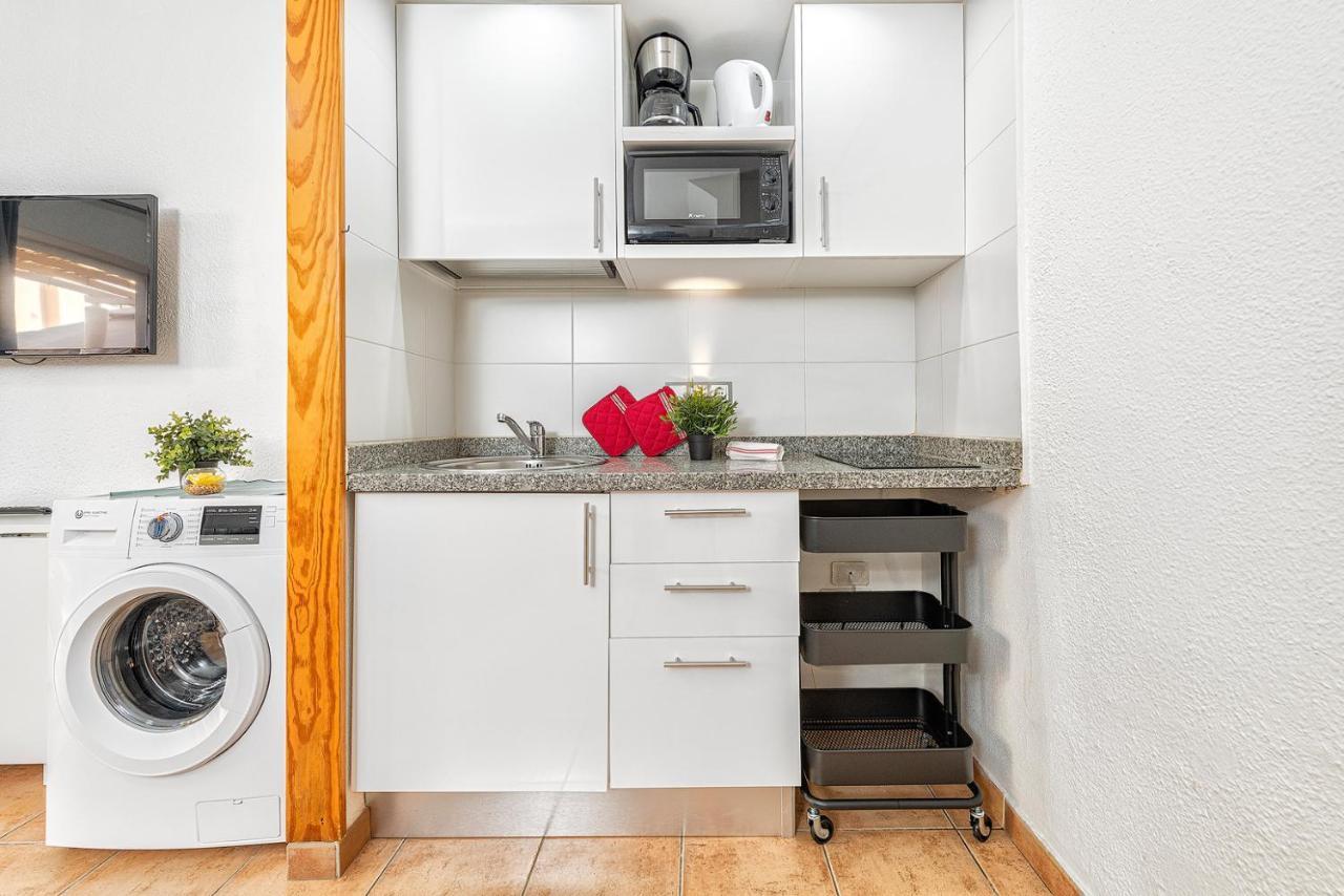 Green Island Holiday San Bartolomé Екстериор снимка